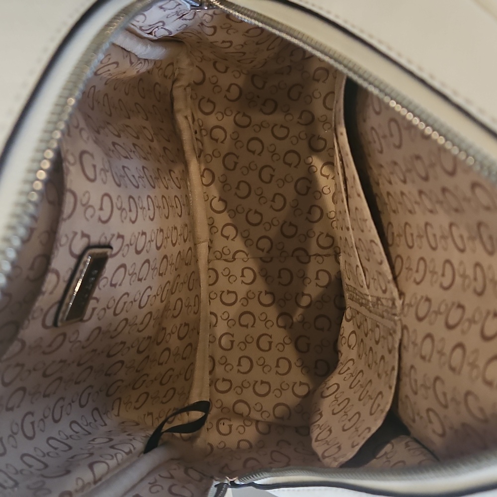 GUESS White Backpack Purse - Picture 3 of 6